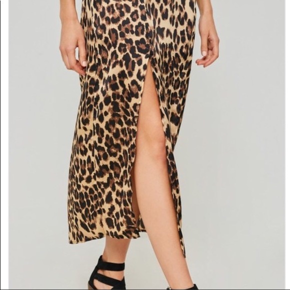 ✨🐆✨Leopard Midi Slip Dress✨🐆S M L - Picture 4 of 8